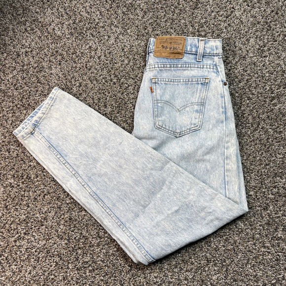 Levi Strauss Signature Denim - Vintage Levi's 550 Jeans Women's 28x30 USA Made Light Wash Relaxed Fit Acid Wash